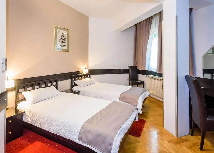 Hotel MB